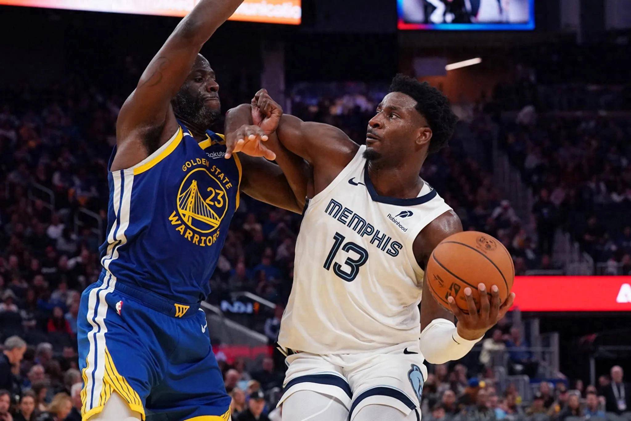 包含巴特勒在勇士比赛中赛况扑朔迷离，赛况扑朔迷离引发热议！的词条