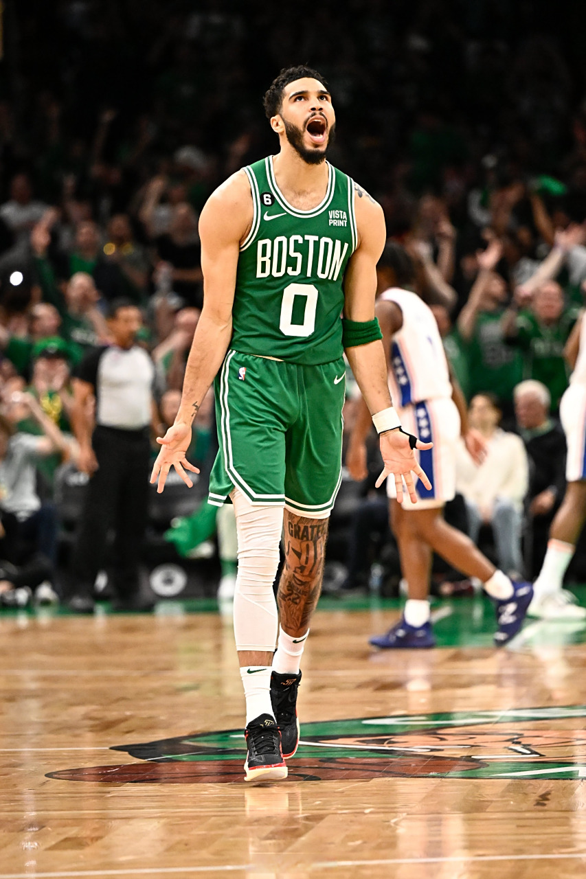 塔图姆关键节点大胜，巴塞罗那带队取胜！