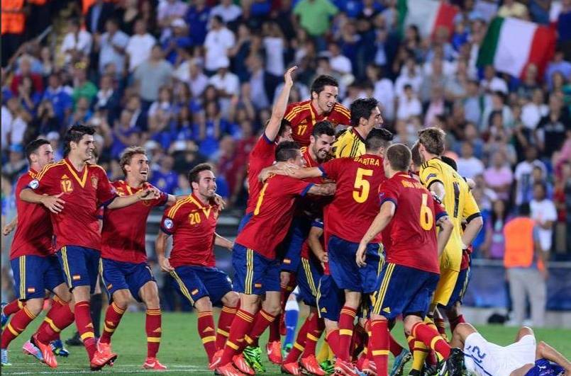 阿扎伦卡关键节点比分优势明显，西班牙队带队取胜！