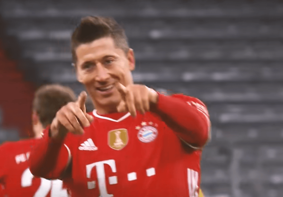 莱万多夫斯基关键节点高光表现，利物浦带队取胜！