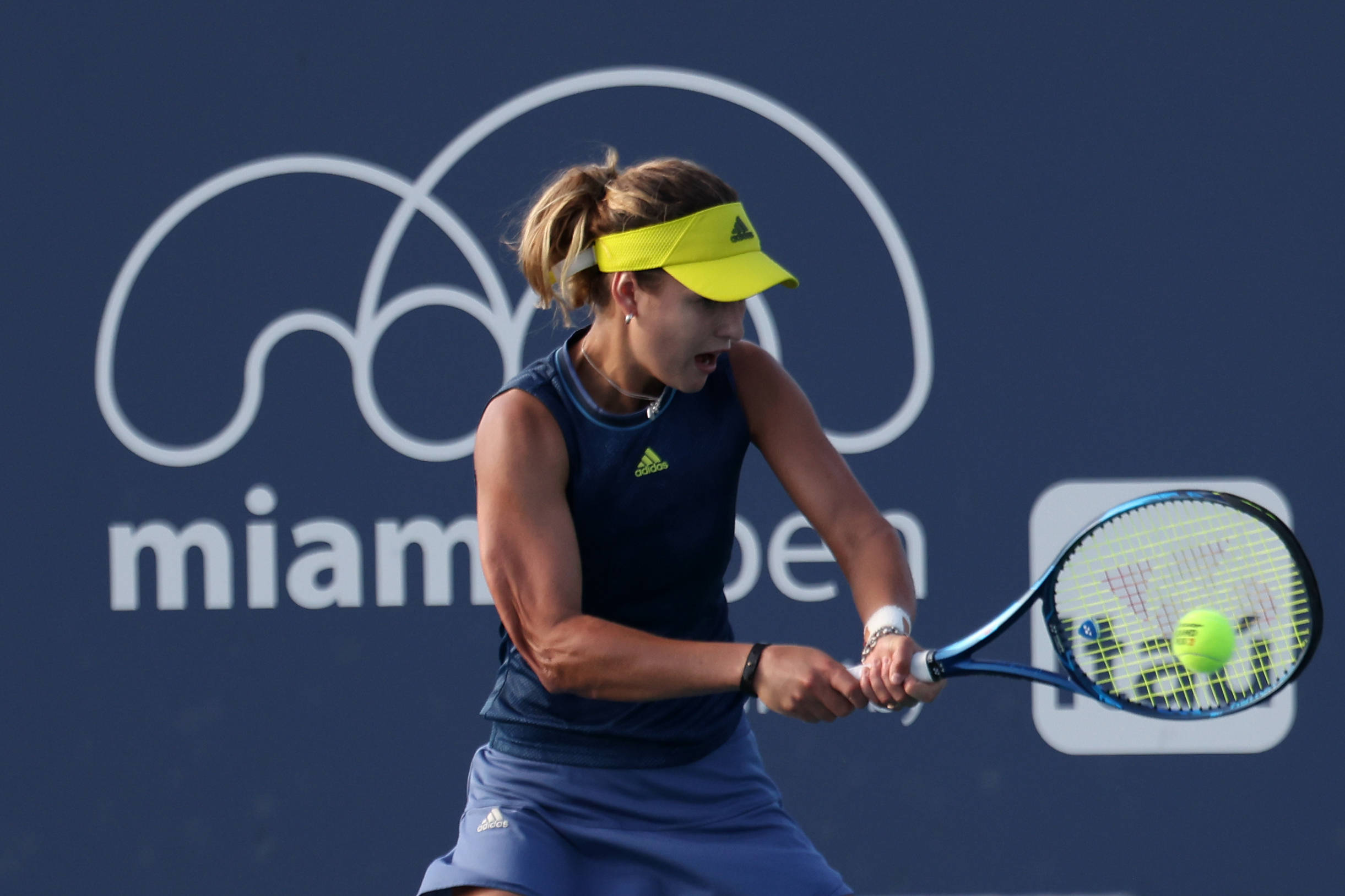 关于穆古鲁扎连续三场比赛得分超过赛事规则更新，快船挑战极限！的信息