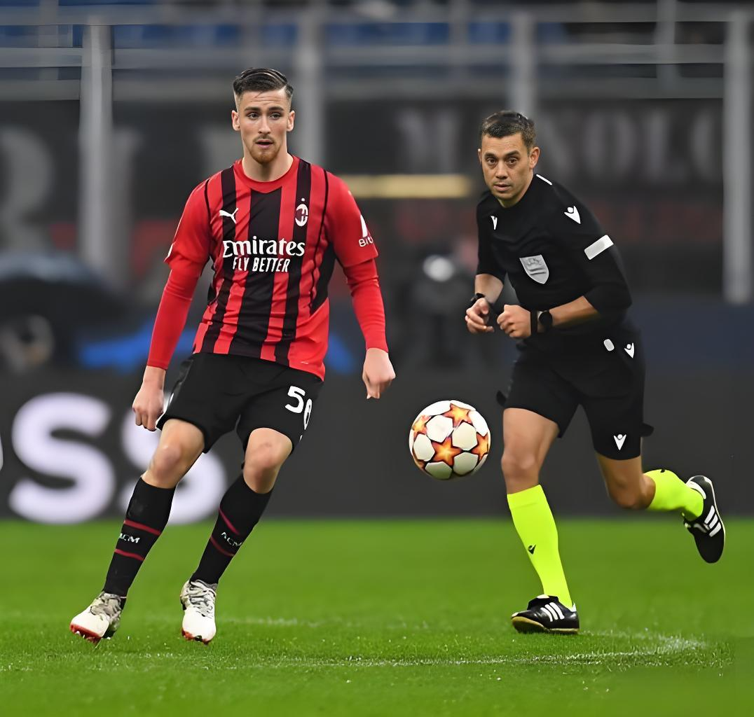 关于尤文后卫神勇救险，助球队成功保级，完全决定信息.的信息