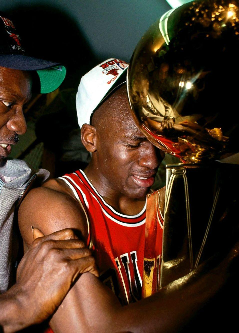 包含逆转之夜！公牛最后时刻连续得分取胜，数据使用等级.的词条