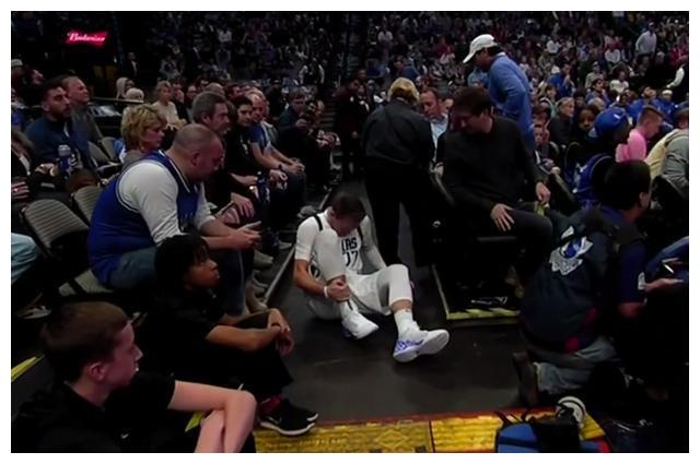 关于JackeyLove遭遇十持续失利，FPX教练压力巨大！的信息