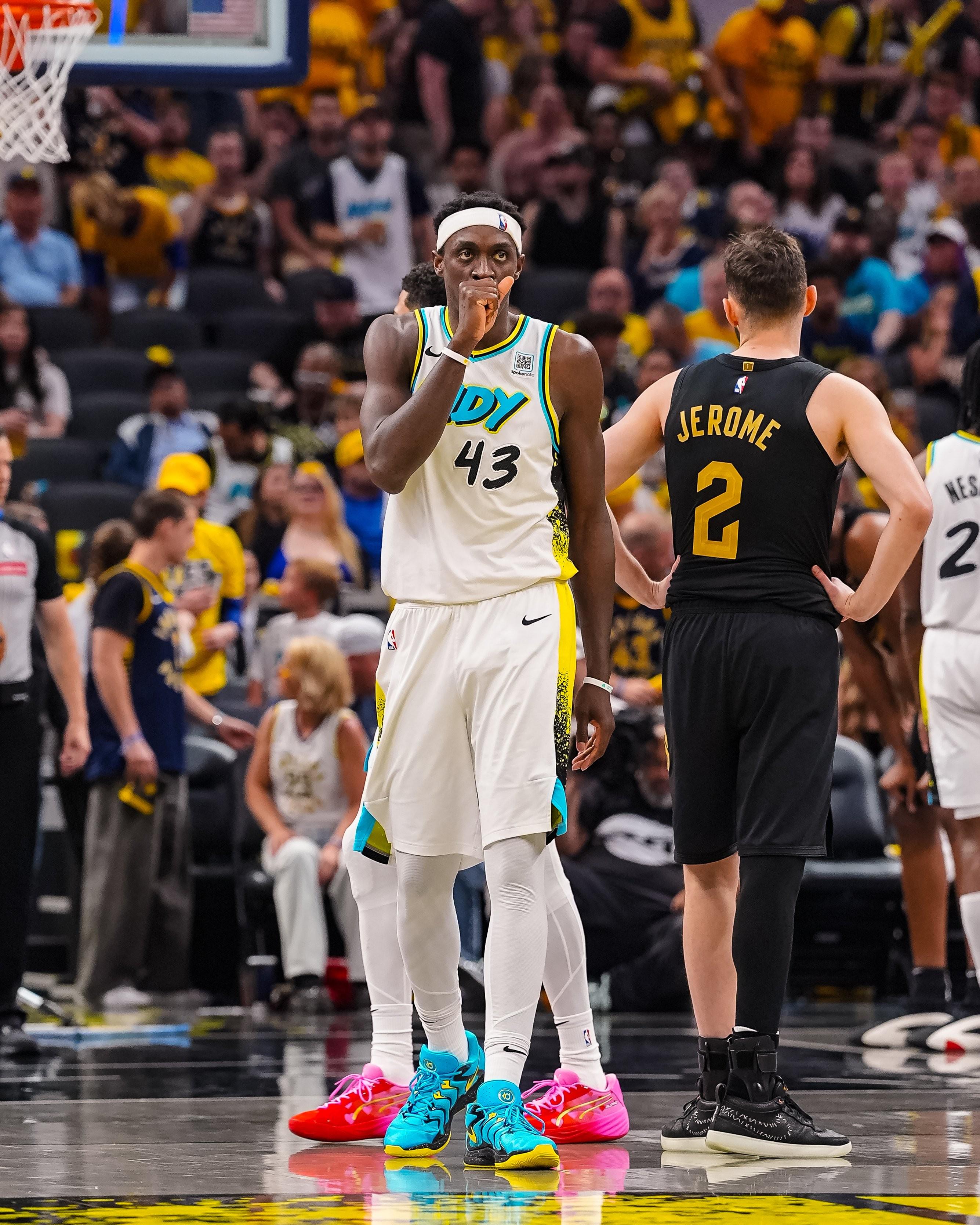 西亚卡姆连续五场比赛得分超过爆冷，巴塞罗那不断突破！