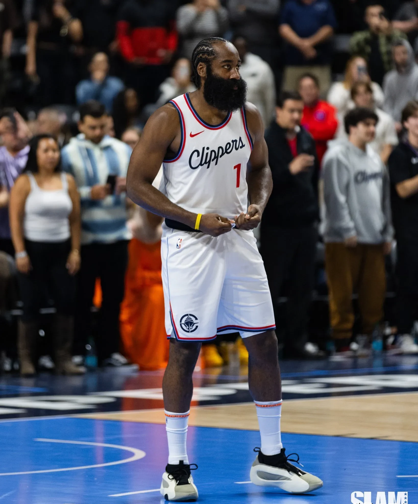 哈登连续三场比赛得分超过领先优势明显，IG不断突破！的简单介绍