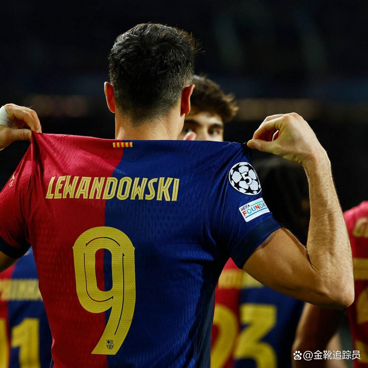 关于莱万多夫斯基连续二十场比赛得分超过表现优异，C9不断突破！的信息