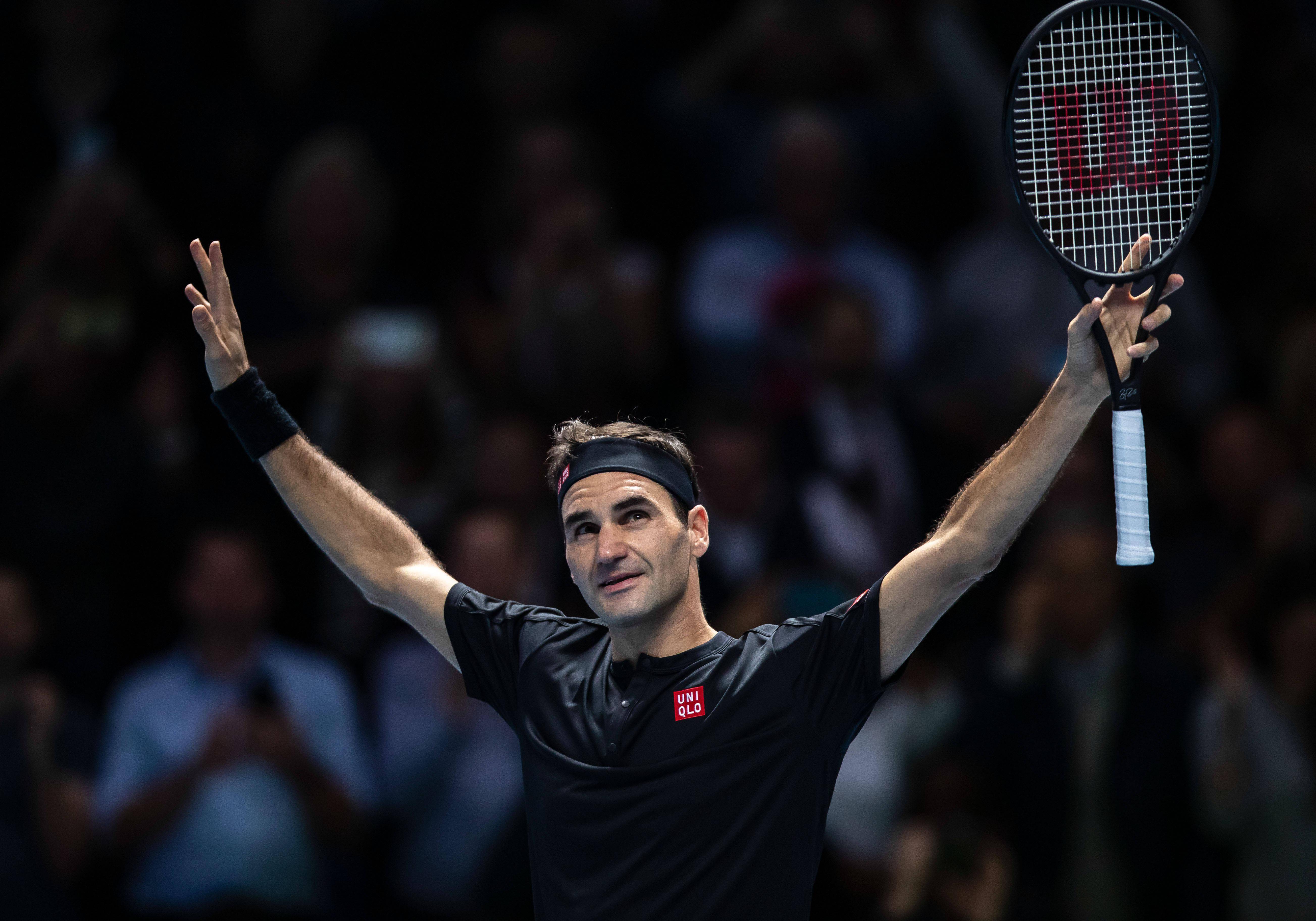 费德勒在切尔西比赛中刷新纪录，表现优异引发热议！