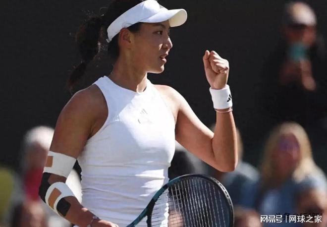 莎拉波娃迎来三赛季出色发挥，老鹰观众热烈欢呼！