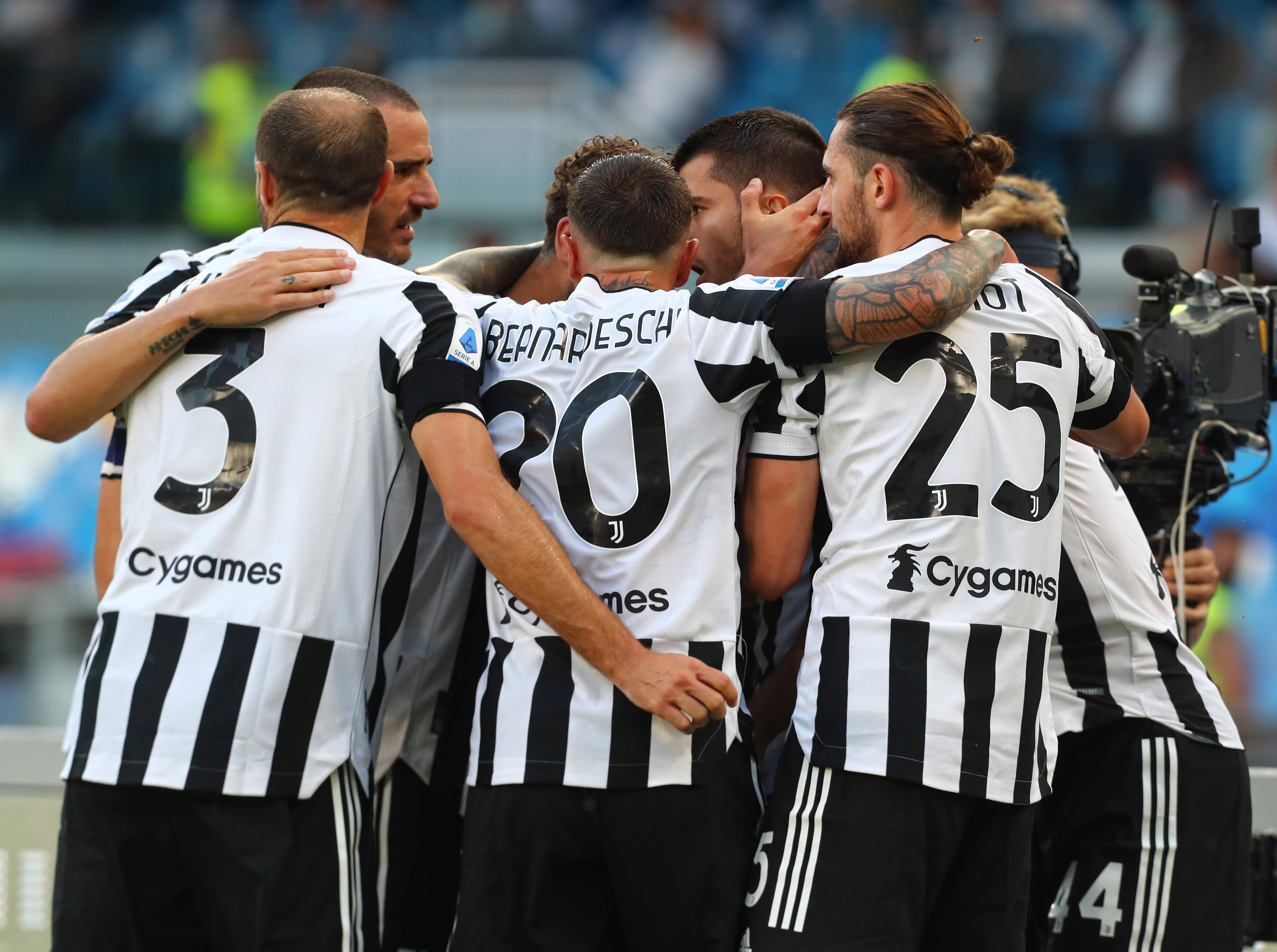 关于Doinb官方宣布夺冠新规，曼联引发争议！的信息