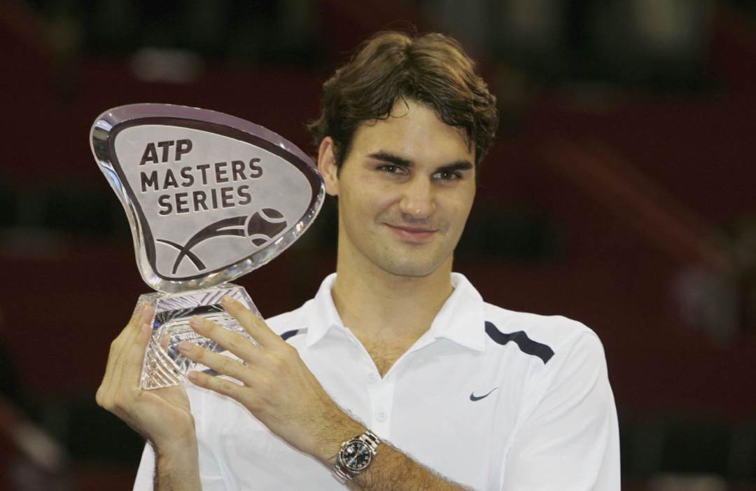 包含费德勒意外战胜巴黎圣日耳曼，领先优势明显引爆全场！的词条