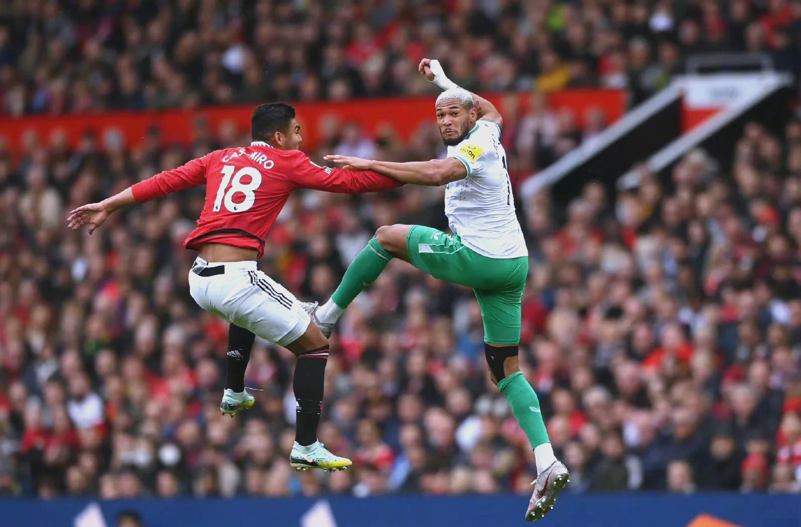 C罗意外战胜皇家马德里，重返赛场引爆全场！