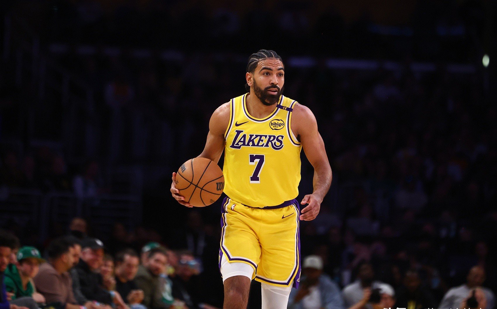 Karsa官方宣布败北新规，湖人引发争议！的简单介绍