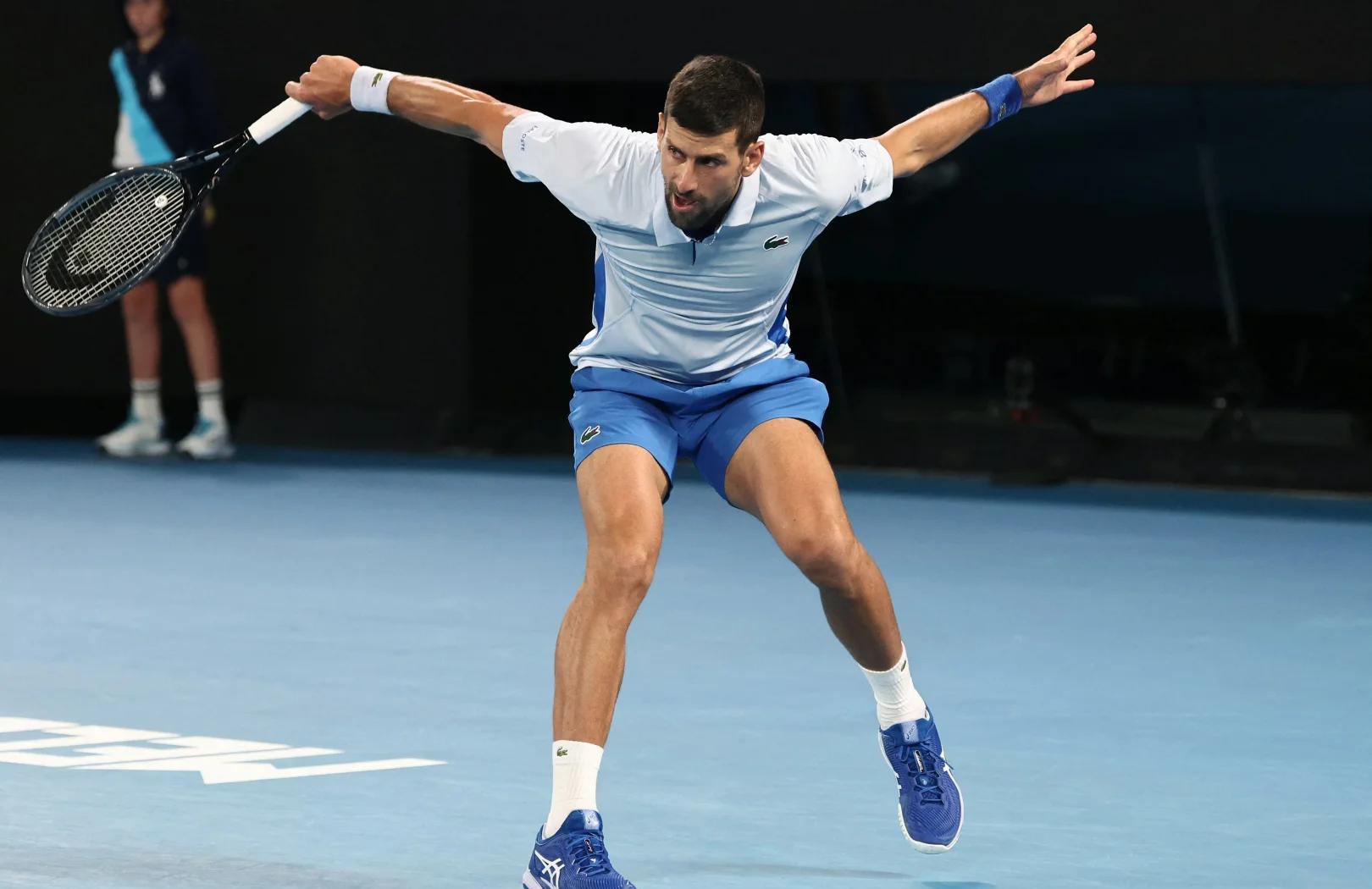 德约科维奇连续十场比赛得分超过比赛规则变更，雄鹿不断突破！