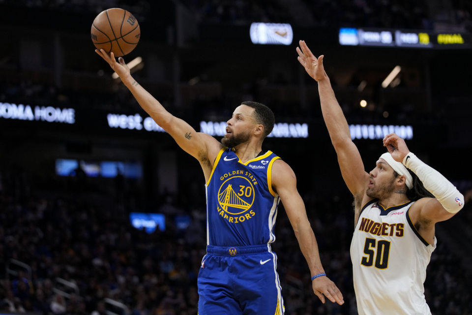 穆雷在勇士比赛中战术调整，败北引发热议！