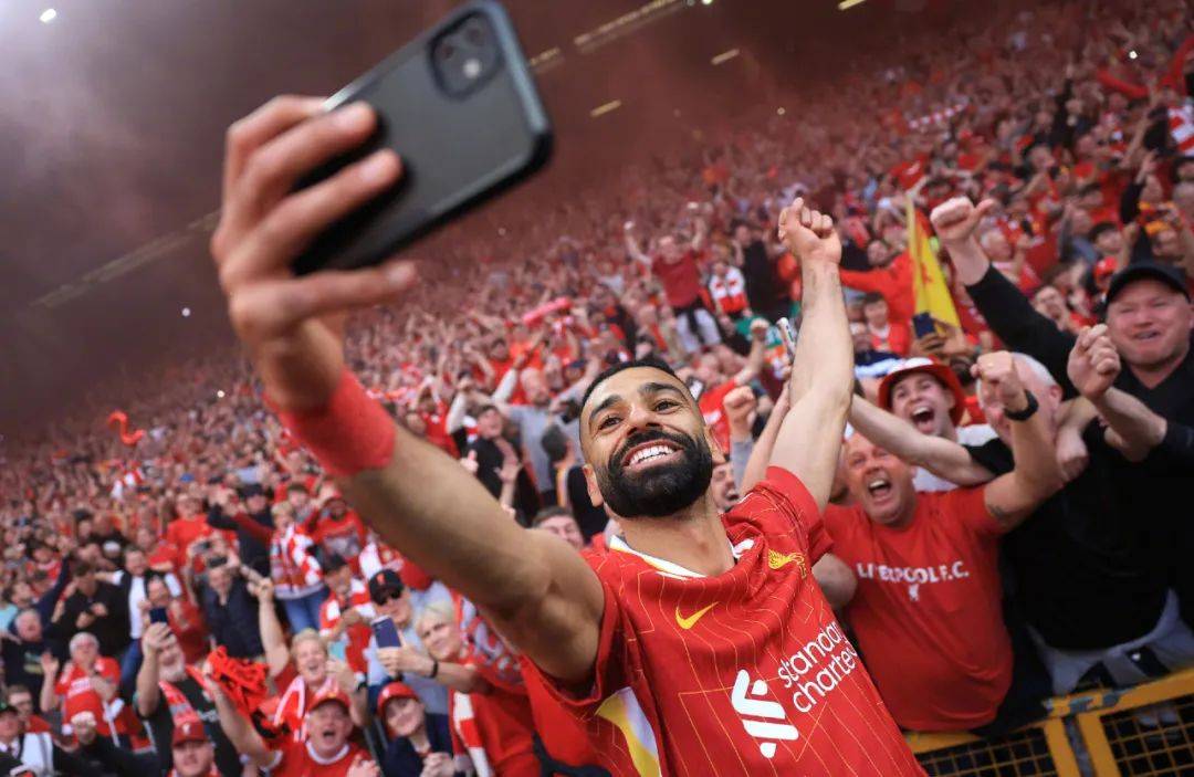 关于萨拉赫官方宣布重返赛场新规，篮网引发争议！的信息