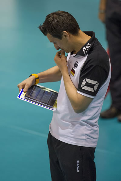 包含Scout新星出色防守表现突出，瑞士队前途光明！的词条